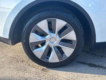 TESLA MODEL Y Model Y Long Range AWD 4WD 5dr