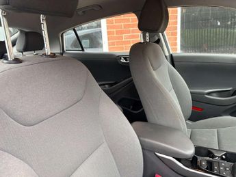 HYUNDAI IONIQ IONIQ Premium BEV 5dr
