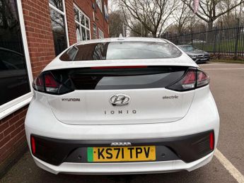 HYUNDAI IONIQ IONIQ Premium BEV 5dr