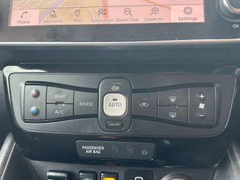 NISSAN LEAF Leaf N-Connecta 5dr