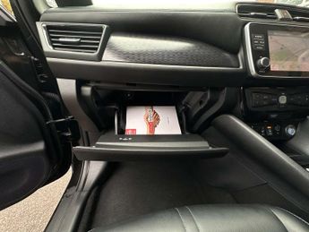 NISSAN LEAF Leaf N-Connecta 5dr