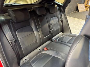 JAGUAR E-PACE 2.0 E-Pace R-Dynamic S D AWD Auto 4WD 5dr