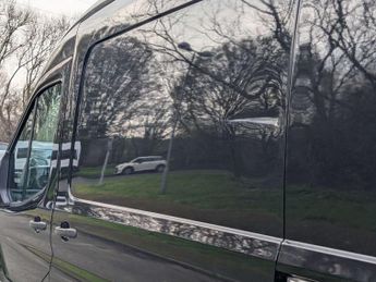 Ford TRANSIT E-Transit 350 Trend