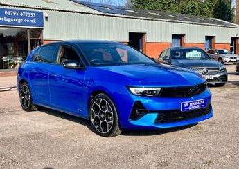 VAUXHALL ASTRA 1.2 Astra Ultimate Turbo Auto 5dr