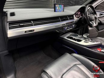 Audi SQ7 4.0 TDI V8 SUV 5dr Diesel Tiptronic quattro Euro 6 (s/s) (435 ps