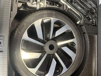 VOLKSWAGEN ARTEON 2.0 Arteon R-Line TDI 4Motion Semi-Auto 4WD 5dr