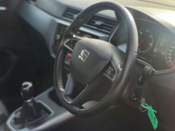 SEAT ARONA 1.6 Arona SE Technology TDI 5dr