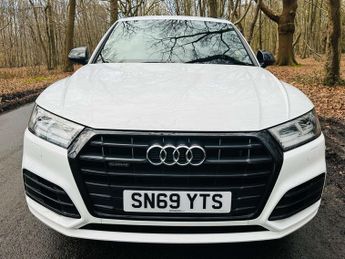 AUDI Q5 2.0 Q5 Black Edition 40 TDI Quattro Semi-Auto 4WD 5dr