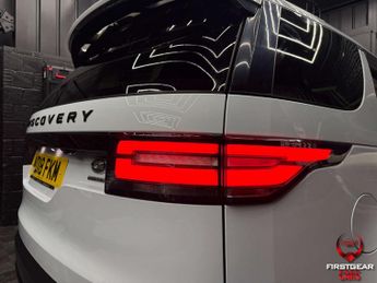 Land Rover Discovery 3.0 TD V6 HSE SUV 5dr Diesel Auto 4WD Euro 6 (s/s) (258 ps)