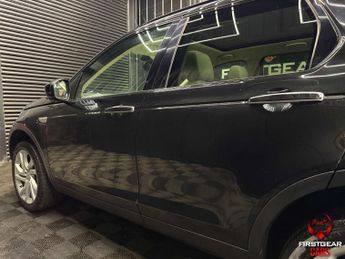 Land Rover Discovery Sport 2.0 TD4 HSE Luxury SUV 5dr Diesel Auto 4WD Euro 6 (s/s) (180 ps)