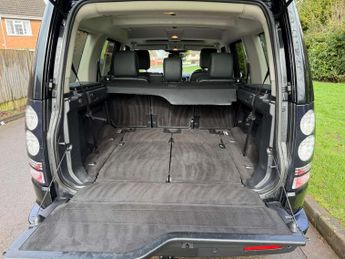 Land Rover DISCOVERY 3.0 Discovery HSE SDV6 Auto 4WD 5dr