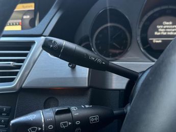 MERCEDES-BENZ E-CLASS 3.0 E350 Sport CDi BlueEfficiency 265 Auto 5dr