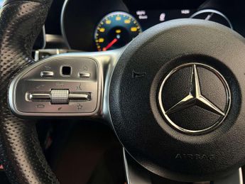 MERCEDES-BENZ C-CLASS 2.0 C 220 AMG Line Premium D Auto 4dr