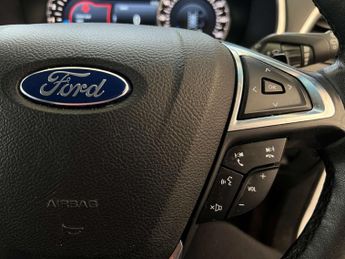 FORD EDGE 2.0 Edge Titanium TDCi Auto 4WD 5dr