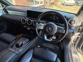 MERCEDES-BENZ CLA 1.3 CLA 200 AMG Line Auto 5dr
