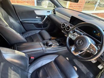MERCEDES-BENZ CLA 1.3 CLA 200 AMG Line Auto 5dr
