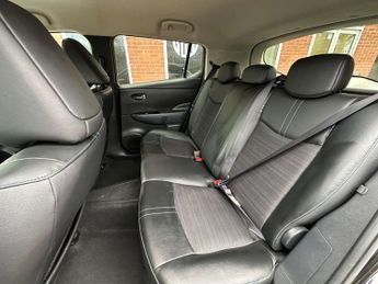 NISSAN LEAF Leaf N-Connecta 5dr