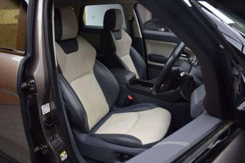 Land Rover Range Rover Evoque 2.0 Range Rover Evoque SE Tech TD4 Auto 4WD 5dr