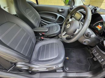 SMART FORTWO EQ fortwo Prime Exclusive 3dr