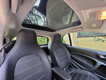 SMART FORTWO EQ fortwo Prime Exclusive 3dr