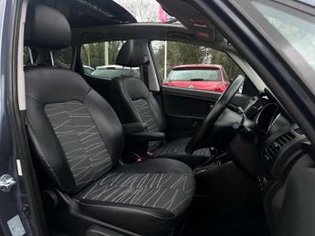 KIA VENGA 1.6 Venga 4 Auto 5dr