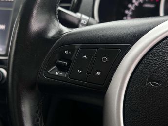 KIA VENGA 1.6 Venga 4 Auto 5dr