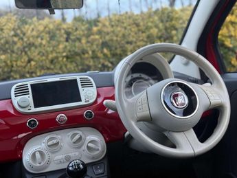 Fiat 500 1.2 500 Lounge RHD 3dr