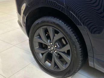 LAND ROVER DISCOVERY SPORT 1.5 Discovery Sport R-Dynamic SE P300e Auto 4WD 5dr