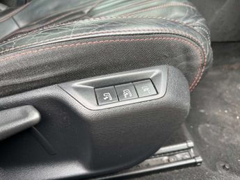 PEUGEOT 308 2.0 308 GT SW HDi Blue S/S Auto 5dr