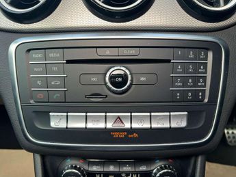 MERCEDES-BENZ A-CLASS 2.1 A 200 WhiteArt Premium+ D Automatic 5dr - NATIONAL DELIVERY*