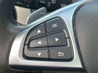 MERCEDES-BENZ A-CLASS 2.1 A 200 WhiteArt Premium+ D Automatic 5dr - NATIONAL DELIVERY*