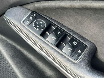 MERCEDES-BENZ A-CLASS 2.1 A 200 WhiteArt Premium+ D Automatic 5dr - NATIONAL DELIVERY*