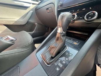 SKODA OCTAVIA 2.0 Octavia vRS TDI 4x4 Semi-Automatic 4WD 5dr - NATIONAL DELIVE