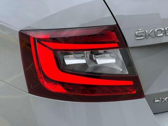 SKODA OCTAVIA 2.0 Octavia vRS TDI 4x4 Semi-Automatic 4WD 5dr - NATIONAL DELIVE