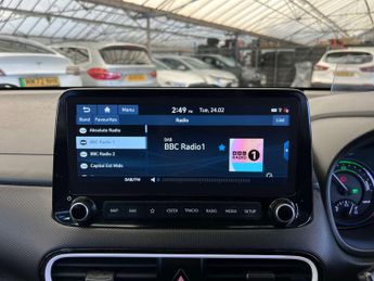 HYUNDAI KONA 1.6 Kona Premium SE GDi HEV Semi-Auto 5dr
