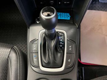 HYUNDAI KONA 1.6 Kona Premium SE GDi HEV Semi-Auto 5dr