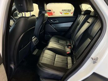 LAND ROVER RANGE ROVER VELAR 2.0 Range Rover Velar R-Dynamic SE D180 Auto 4WD 5dr