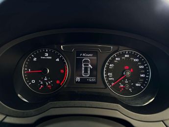 AUDI Q3 2.0 Q3 S Line Edition TDI Quattro Semi-Auto 4WD 5dr