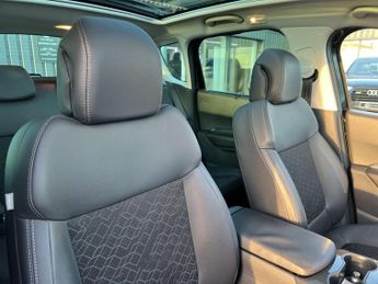 Peugeot 3008 1.6 3008 Allure Blue HDi S/S Auto 5dr