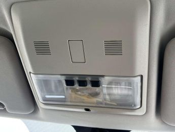 Land Rover DISCOVERY 3.0 Discovery GS SDV6 Auto 4WD 5dr