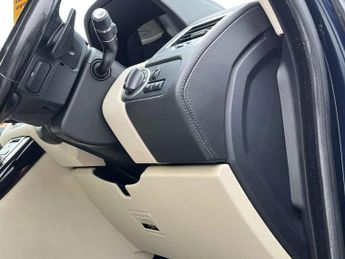 Land Rover RANGE ROVER SPORT 3.0 Range Rover Sport HSE Luxury SDV6 Auto 4WD 5dr