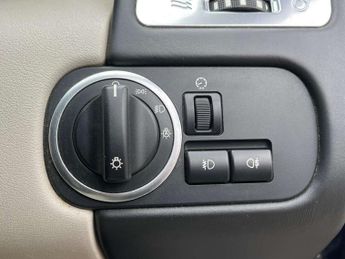 Land Rover RANGE ROVER SPORT 3.0 Range Rover Sport HSE Luxury SDV6 Auto 4WD 5dr