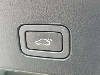 Land Rover RANGE ROVER SPORT 3.0 Range Rover Sport HSE Luxury SDV6 Auto 4WD 5dr