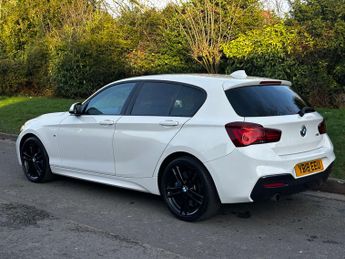 BMW 1 SERIES 1.5 118i M Sport Shadow Edition Auto 5dr