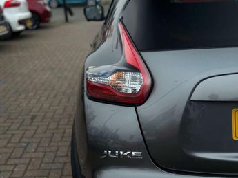 NISSAN JUKE 1.6 Juke Tekna CVT 5dr