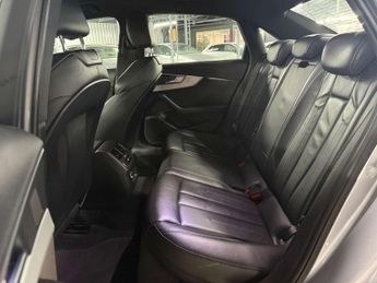 AUDI A4 2.0 A4 S Line TFSI Semi-Auto 4dr