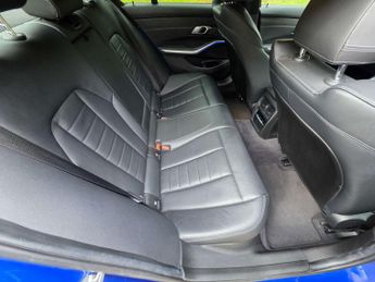 BMW 3 SERIES 2.0 320I M Sport Auto 4dr