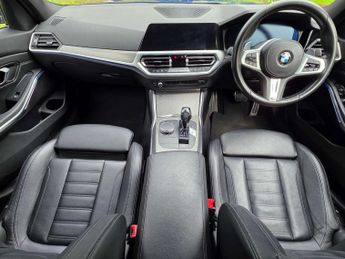 BMW 3 SERIES 2.0 320I M Sport Auto 4dr