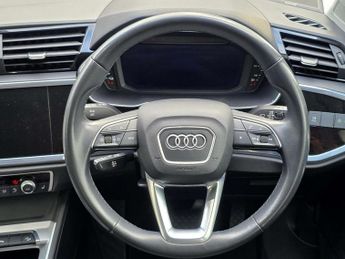 AUDI Q3 1.4 Q3 Technik 45 TFSI E Semi-Auto 5dr