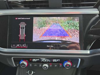 AUDI Q3 1.4 Q3 Technik 45 TFSI E Semi-Auto 5dr